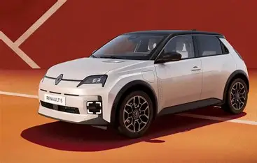 Renault 5 E-Tech en color blanco